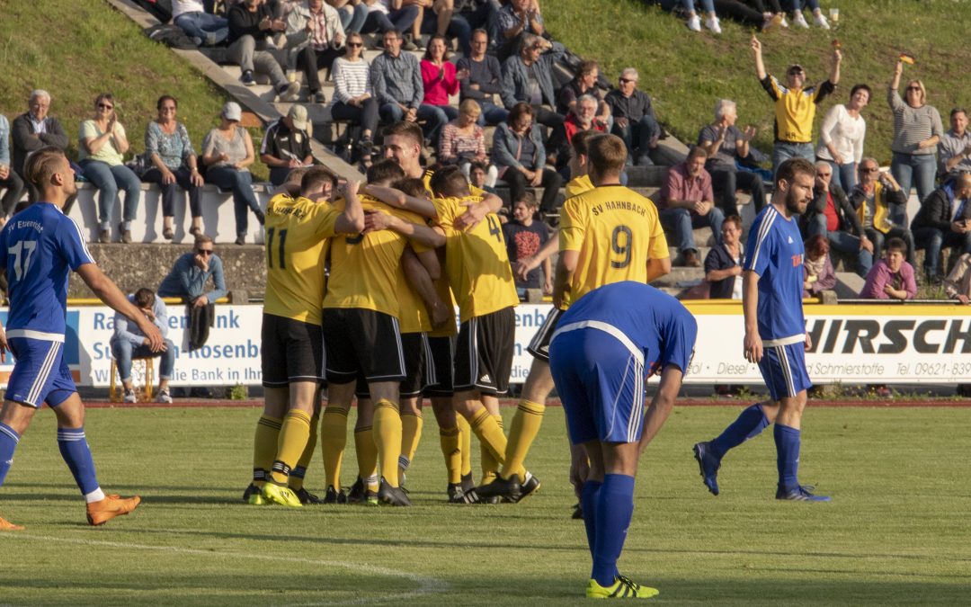 Nachbarschaftsderby in der Bez.-Liga